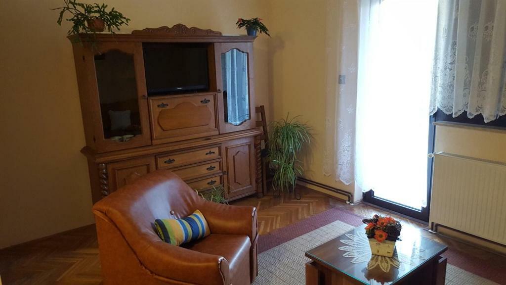 App Marija Apartment Криквеница Екстериор снимка